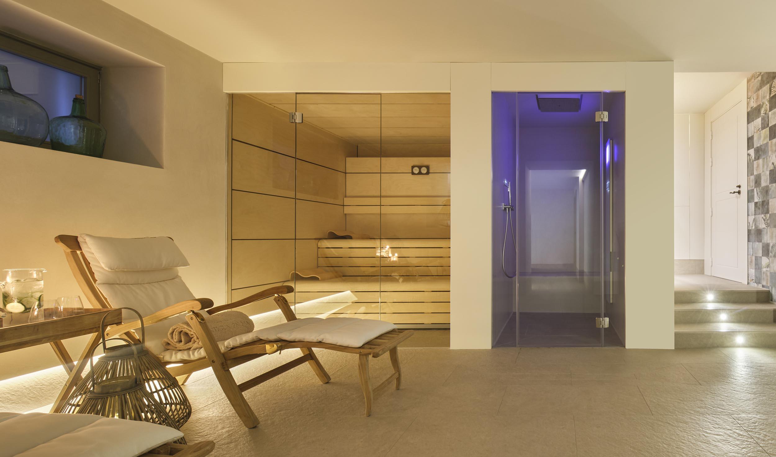 Hotel Antigua Palma - Casa Noble Dış mekan fotoğraf A modern steam room
